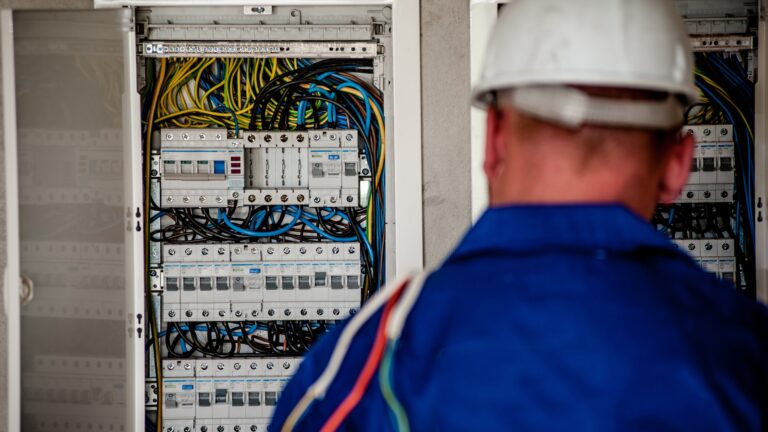 Emergency Electrician in Bromsgrove Fast Response When Every Minute Matters
