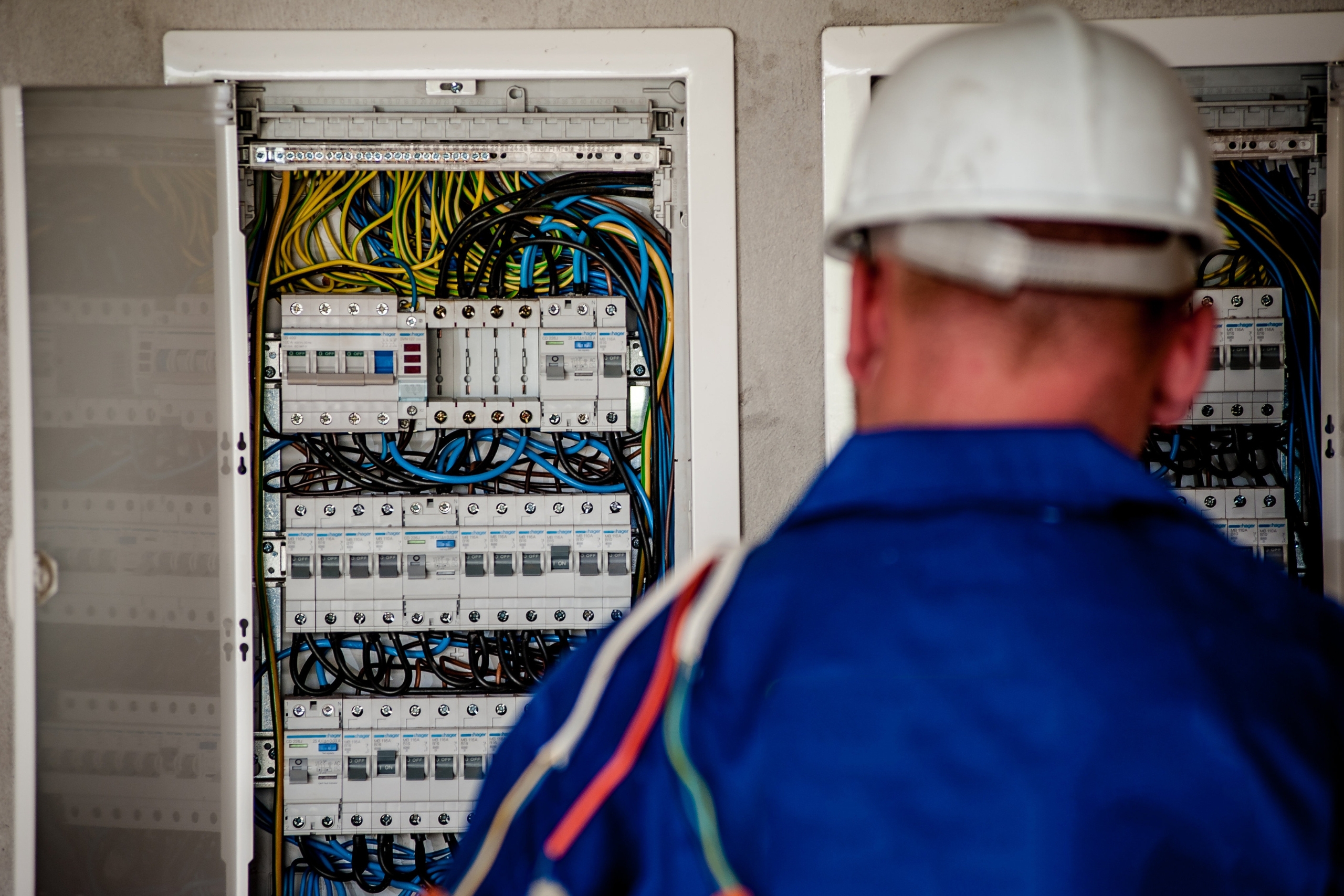 Emergency Electrician in Bromsgrove Fast Response When Every Minute Matters
